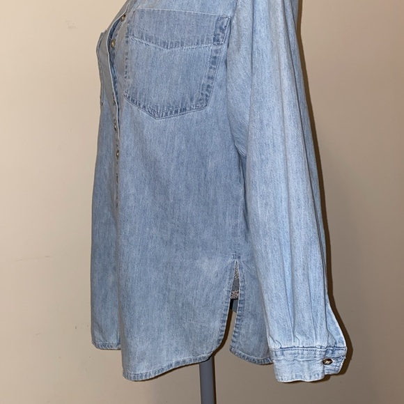 Bonjour Button Up Long Sleeved Denim Jean Shirt Light Blue Size Small - Picture 4 of 13